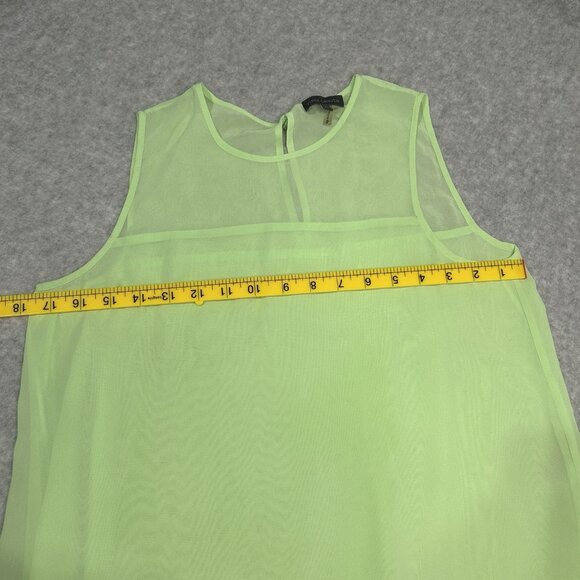 VINCE CAMUTO Top XS Green Chiffon Asymmetrical Sleeveless Sheer Flowy - Picture 7 of 7